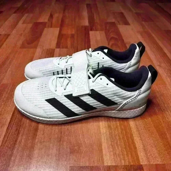 💰HUGE CLEARANCE SALE 💰  Adidas The Total Mens Training Shoes (ID0353) - Picture 11 of 15